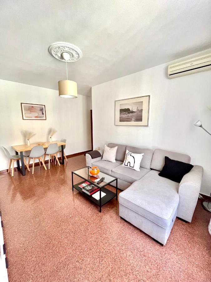 Vera Apartment, Acogedor Y Tranquilo En El Corazon De La Ciudad Αντεκέρα Εξωτερικό φωτογραφία