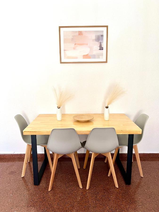 Vera Apartment, Acogedor Y Tranquilo En El Corazon De La Ciudad Αντεκέρα Εξωτερικό φωτογραφία