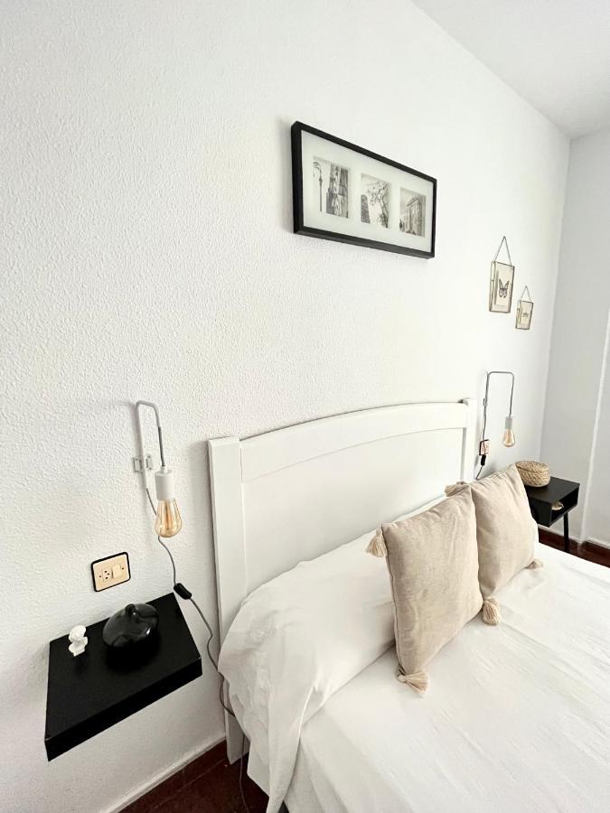 Vera Apartment, Acogedor Y Tranquilo En El Corazon De La Ciudad Αντεκέρα Εξωτερικό φωτογραφία